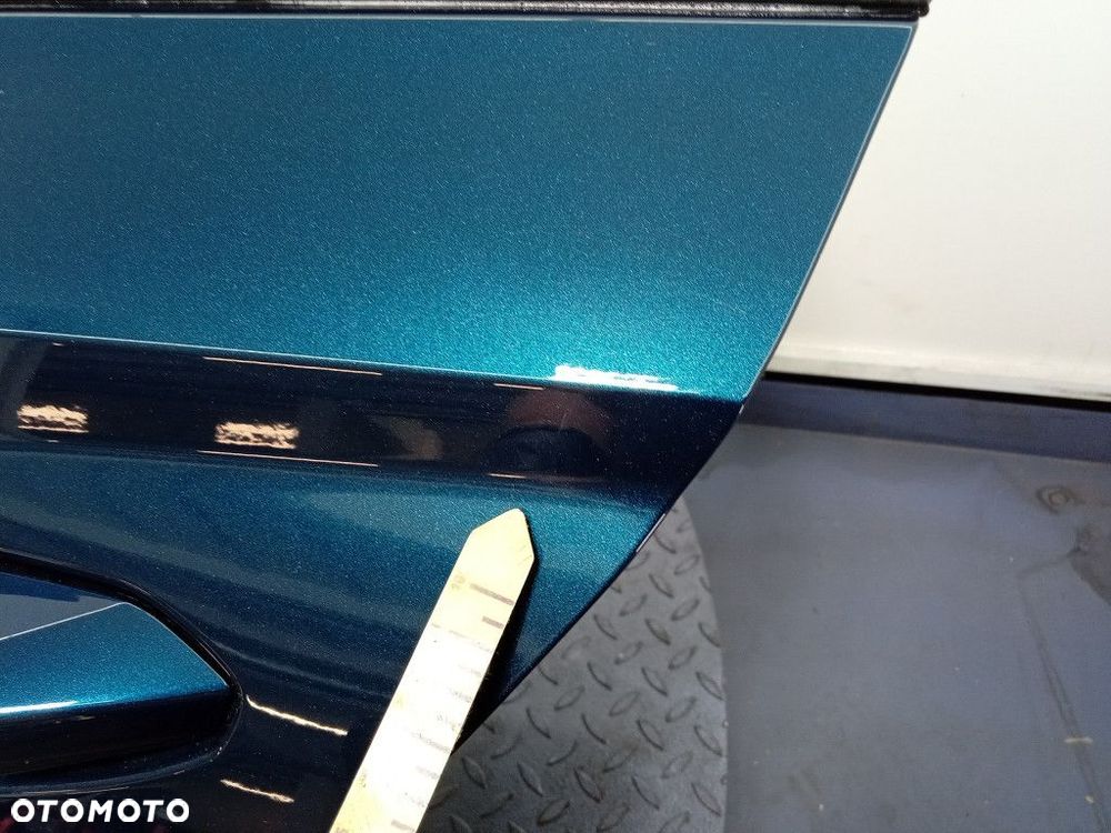 OCTAVIA IV KOMBI DRZWI TYŁ LEWE TYLNE LW5Q - 2