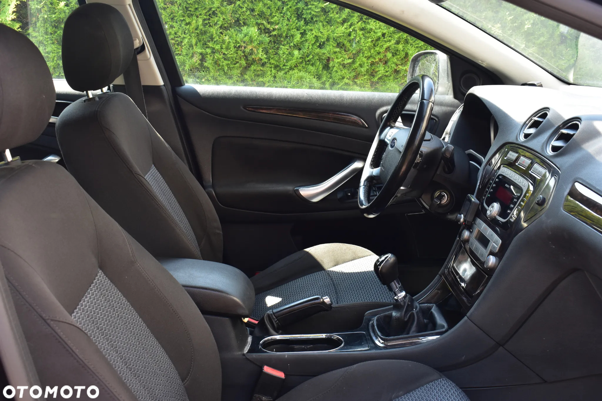 Ford Mondeo 2.0 TDCi Ghia - 5