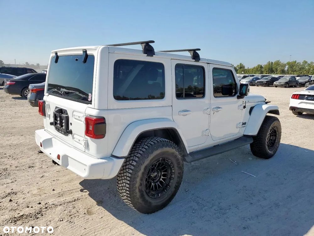 Jeep Wrangler - 3