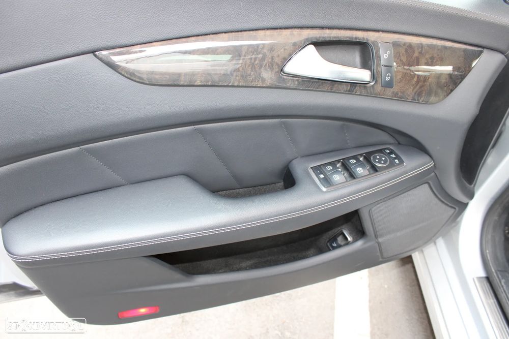 Mercedes-Benz CLS 350 CDI BlueEfficiency - 11