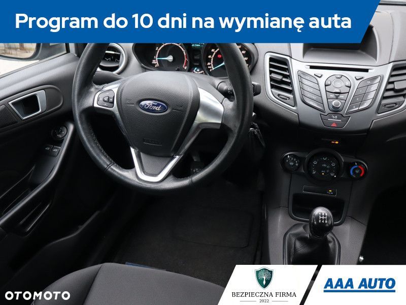 Ford Fiesta - 8