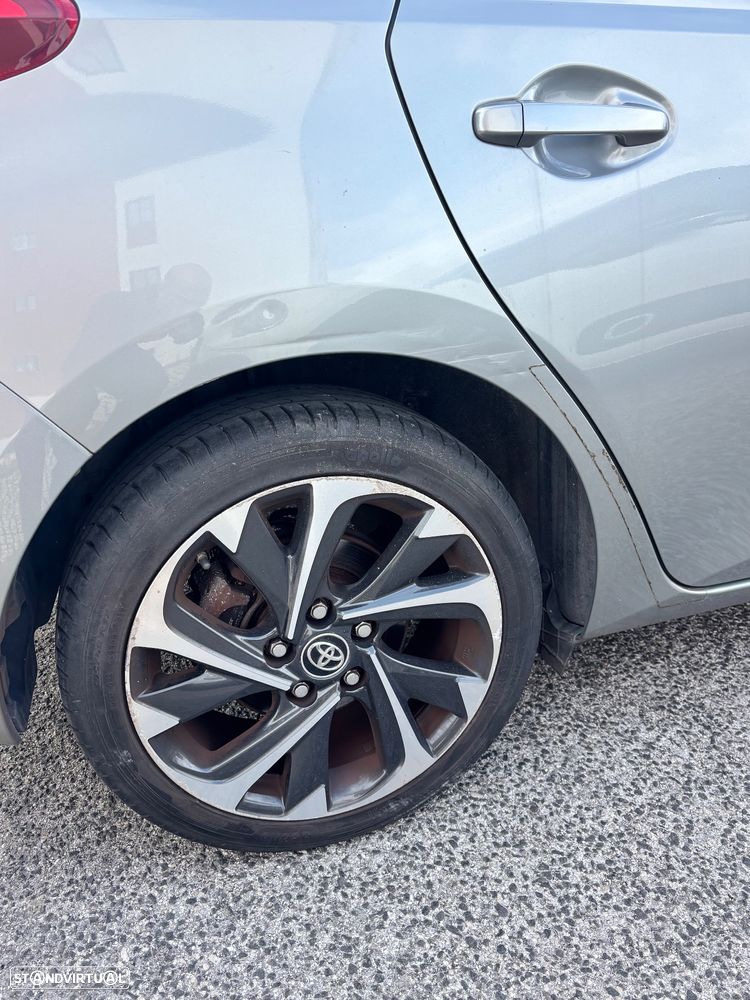 Toyota Auris 1.4 D-4D Comfort - 11
