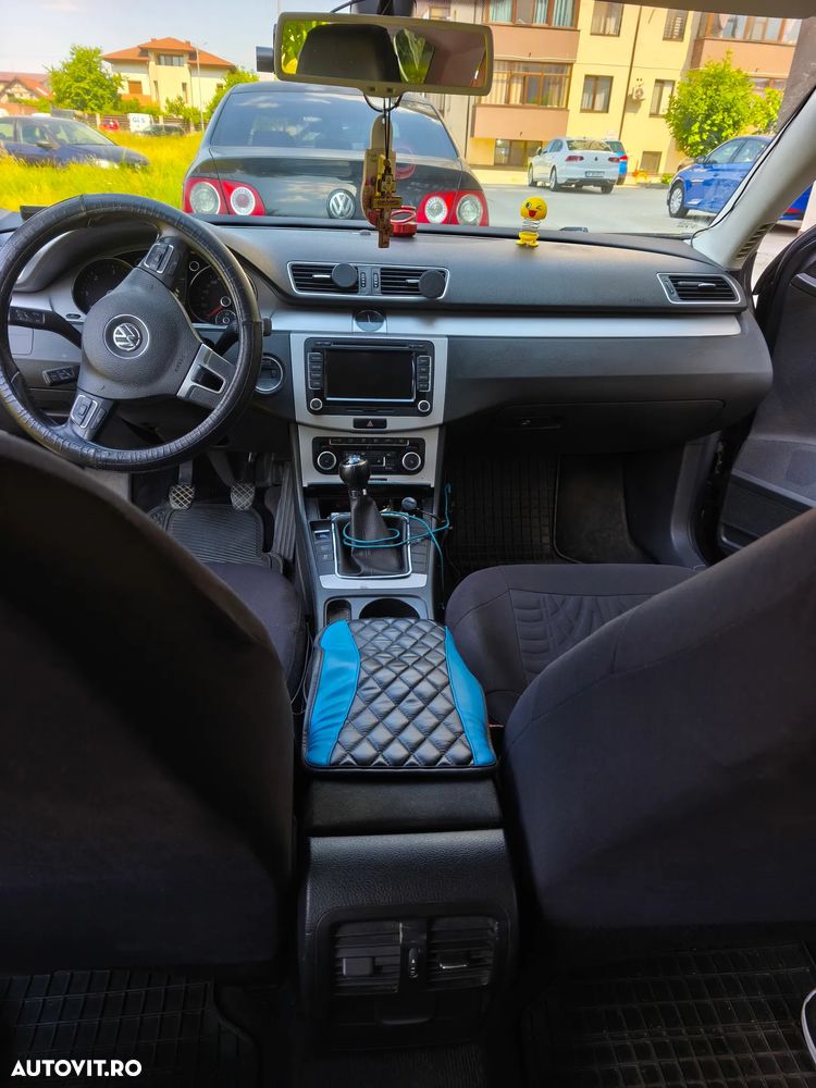 VOLKSWAGEN Passat 2011 — imagine 4