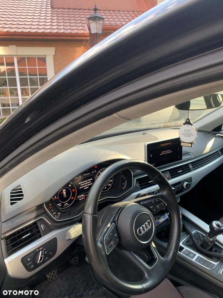Audi A4 Avant 2.0 TDI - 27