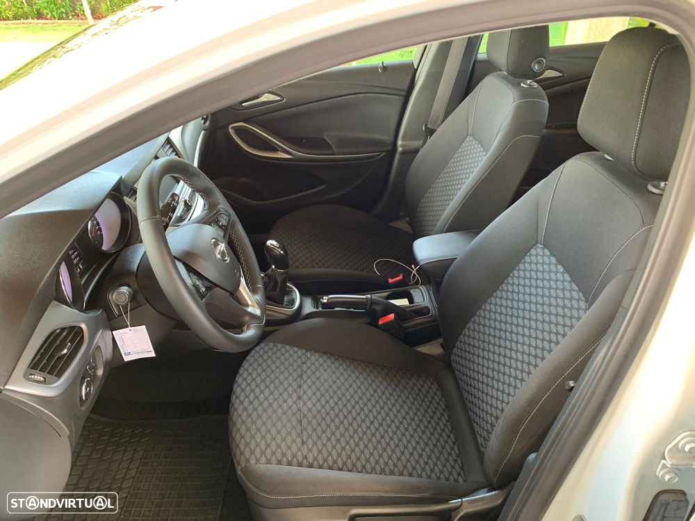 Opel Astra 1.5 D S&S - 12