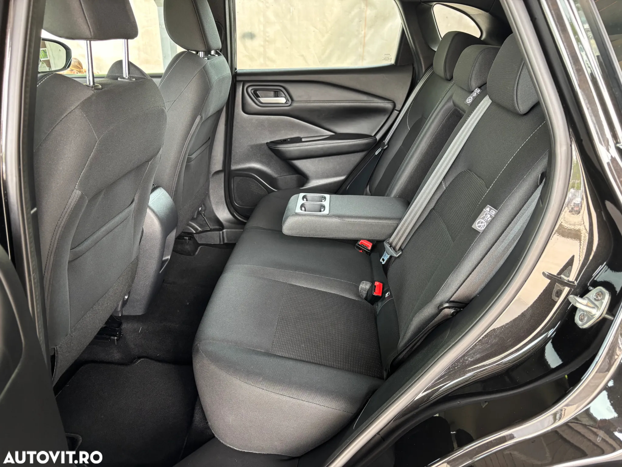 Nissan Qashqai 1.3 DIG-T MHEV Xtronic N-Design - 41