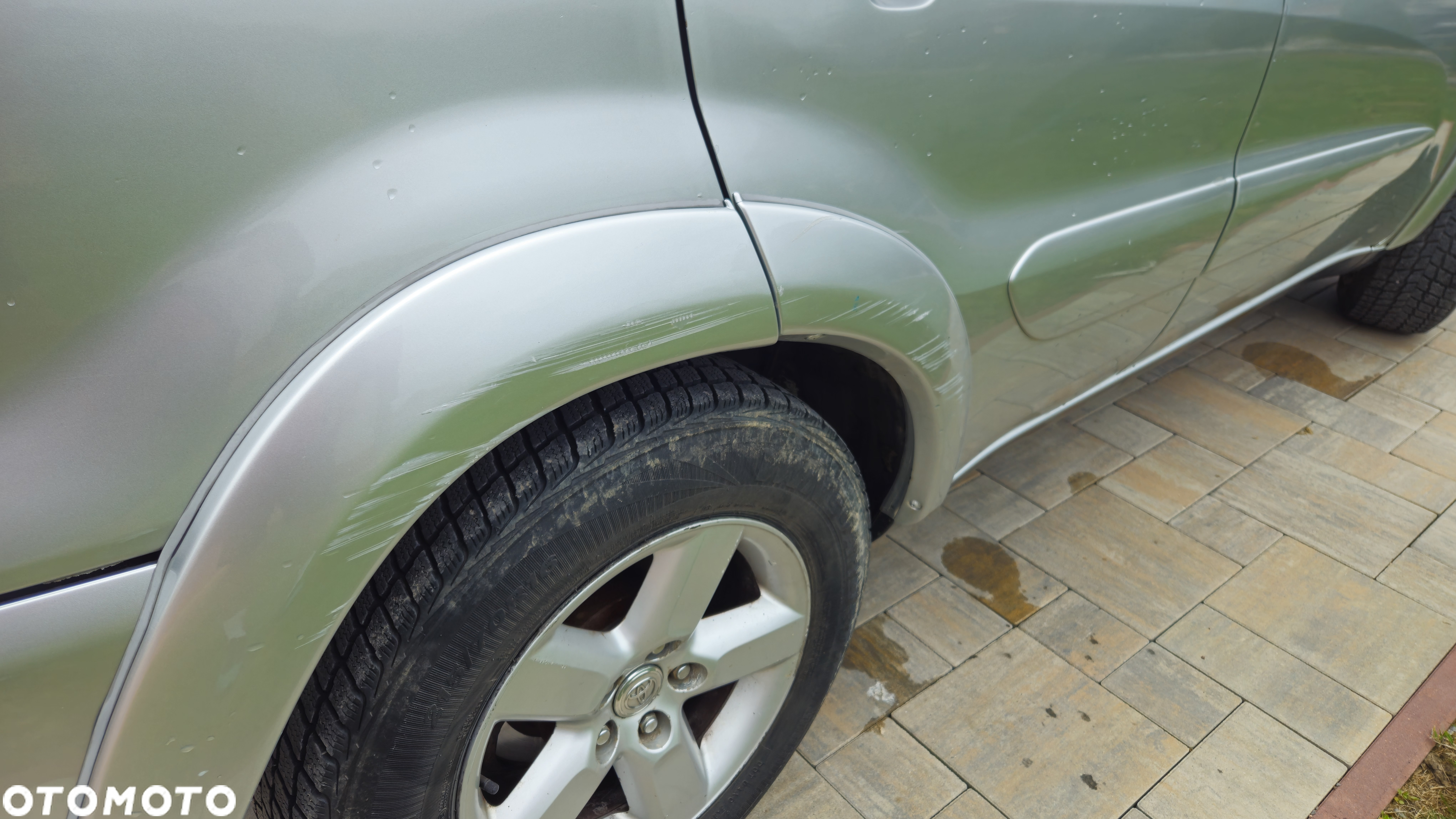 Toyota RAV4 2.0 D-4D 4x4 - 4