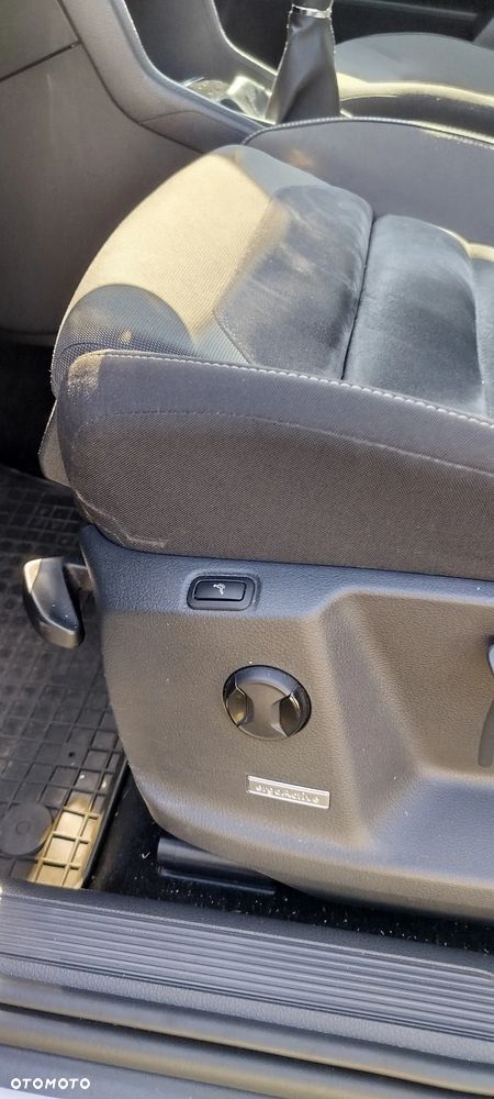 Volkswagen Golf Sportsvan - 16