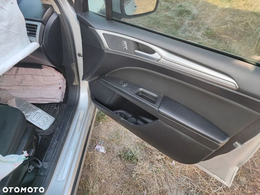 Ford Mondeo 2.0 CVT VIGNALE - 8