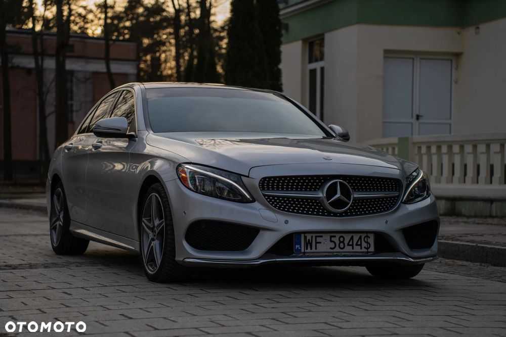 Mercedes-Benz Klasa C 300 7G-TRONIC - 11