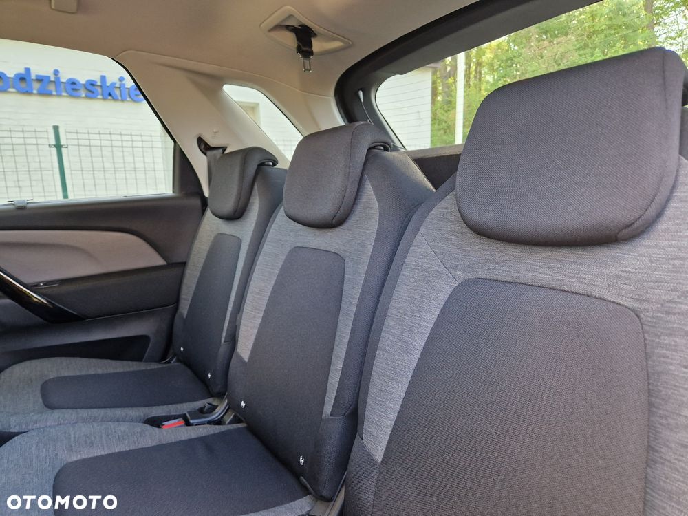 Citroën C4 SpaceTourer - 21