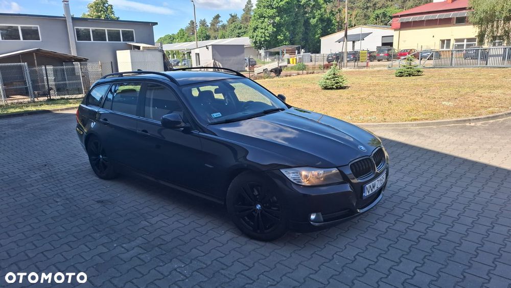 BMW Seria 3 318d - 8