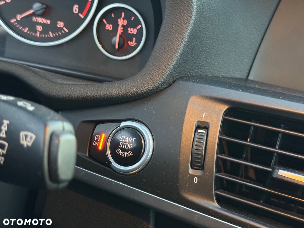 BMW X3 xDrive20d - 31
