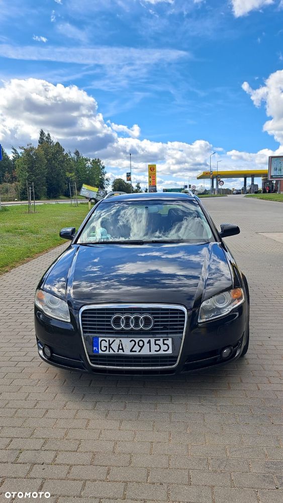 Audi A4 - 1