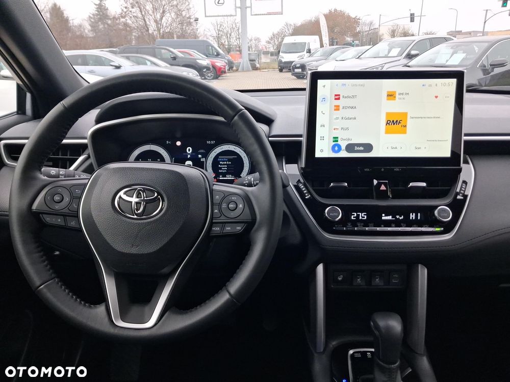 Toyota Corolla Cross - 20