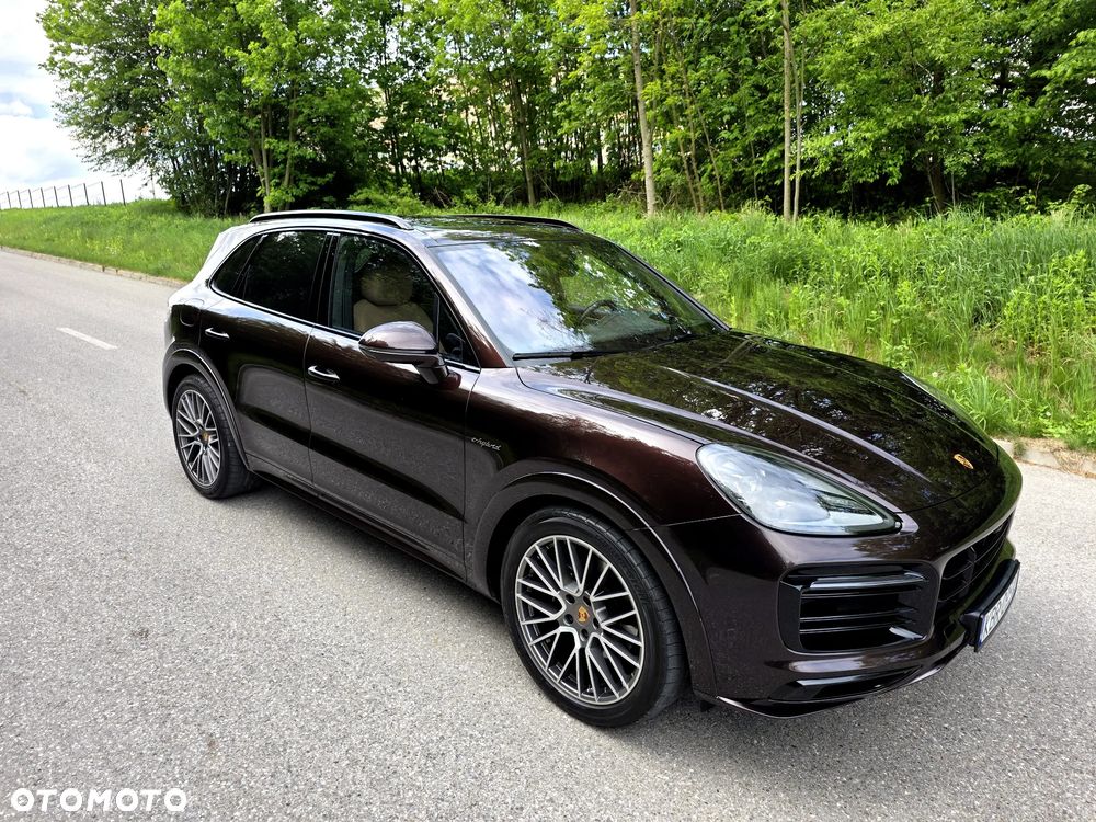 Porsche Cayenne E-Hybrid Platinum Edition - 2