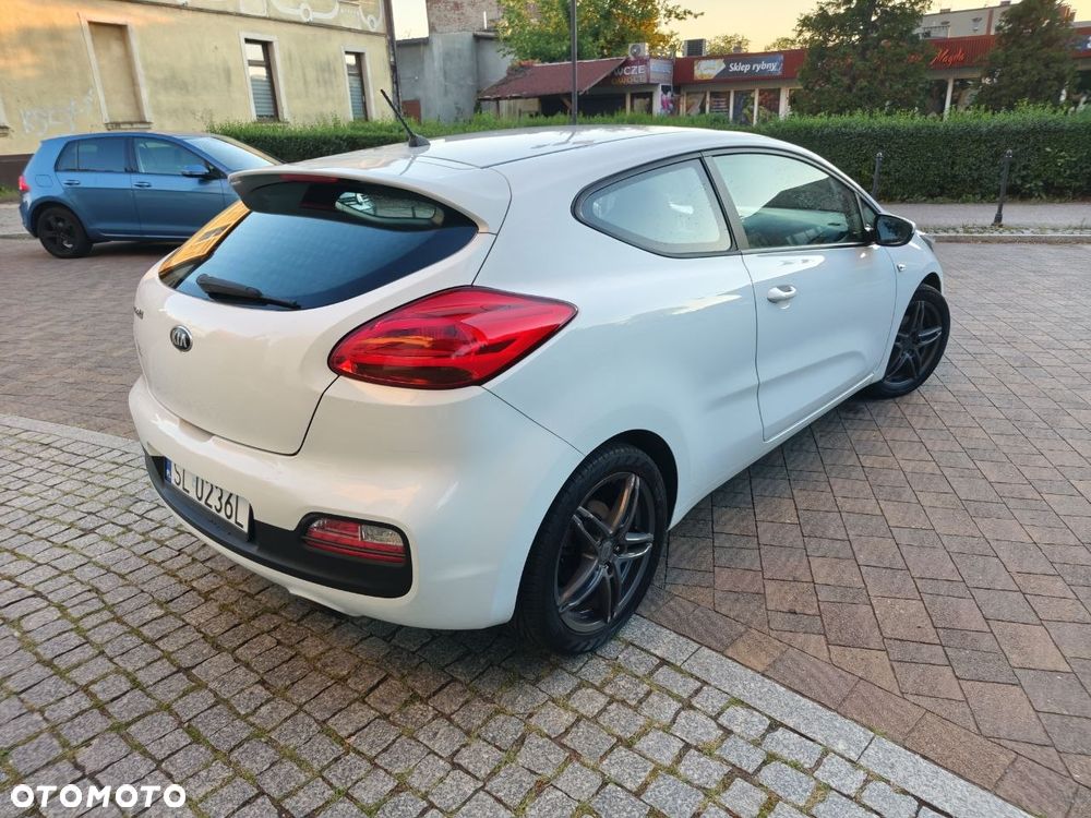 Kia ProCeed 1.4 XL - 4