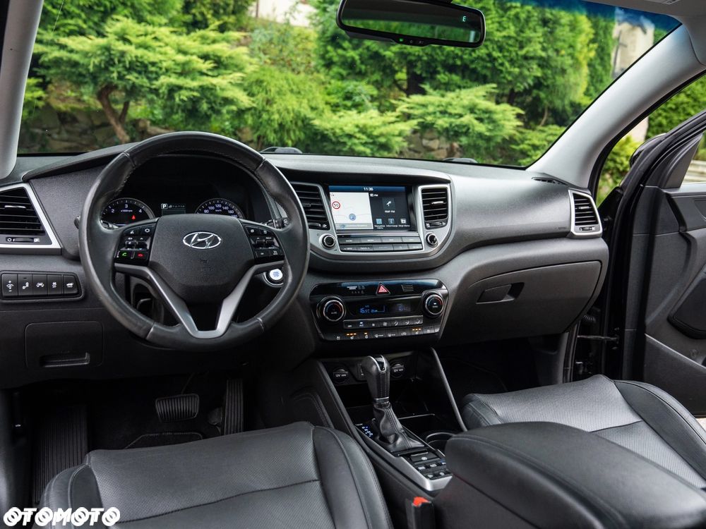 Hyundai Tucson blue 1.7 CRDi 2WD DCT Premium - 31