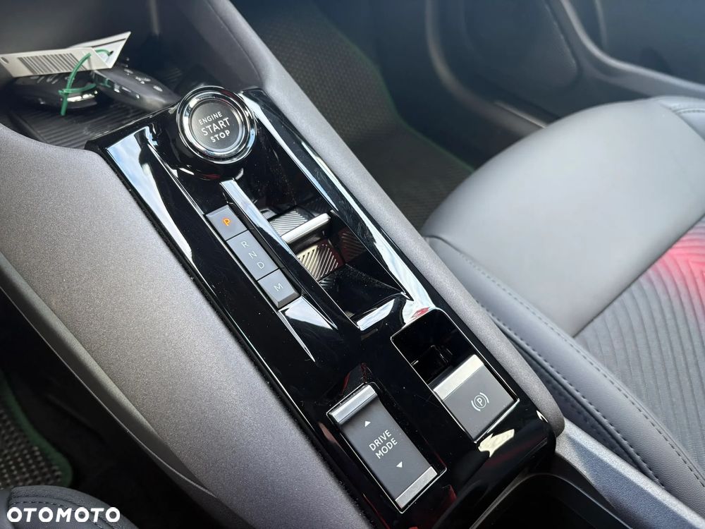 Alfa Romeo Junior 1.2 mHEV Ibrida Speciale eDCT - 16