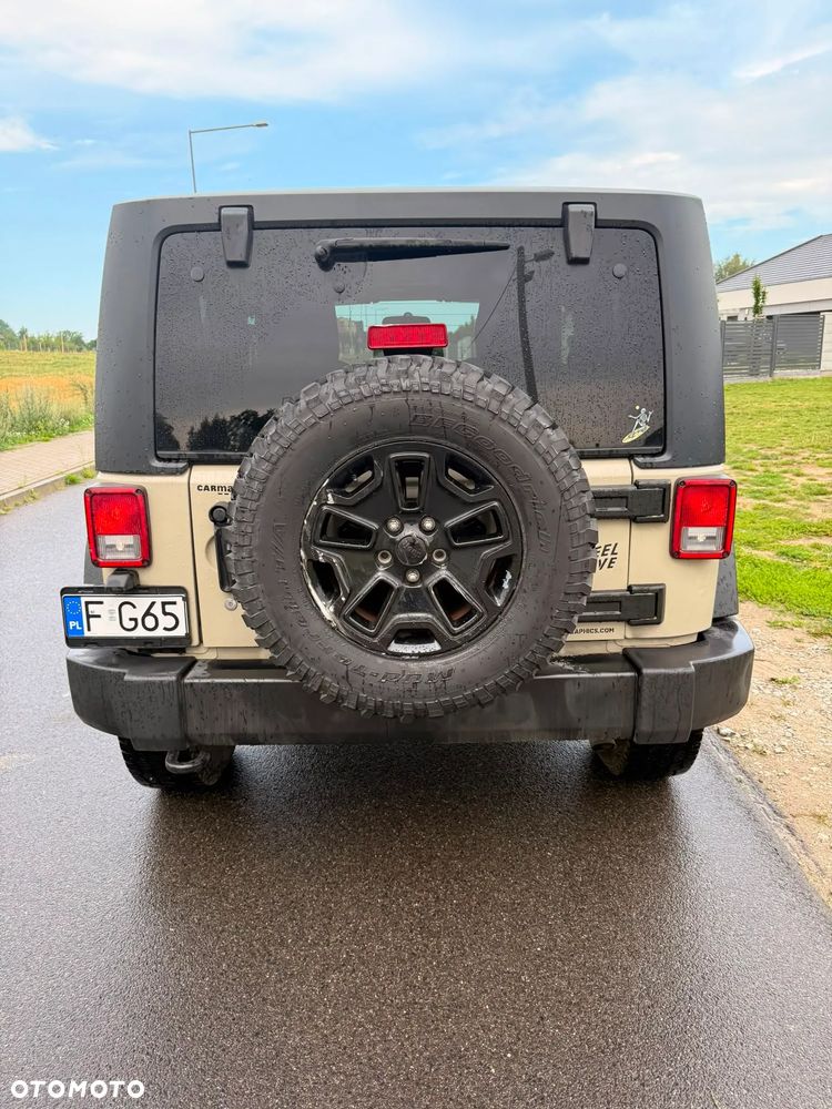 Jeep Wrangler - 4