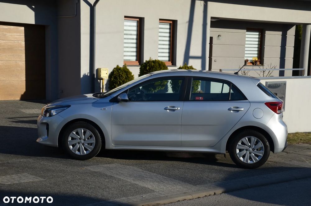 Kia Rio 1.4 M - 6