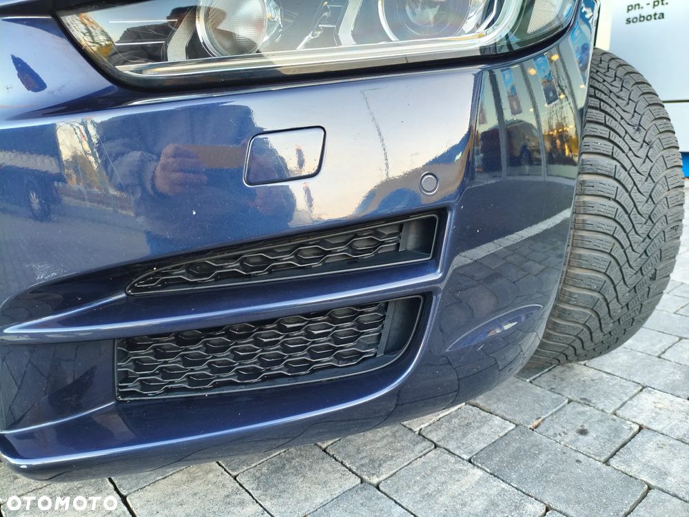 Jaguar XE 2.0 T Prestige - 34