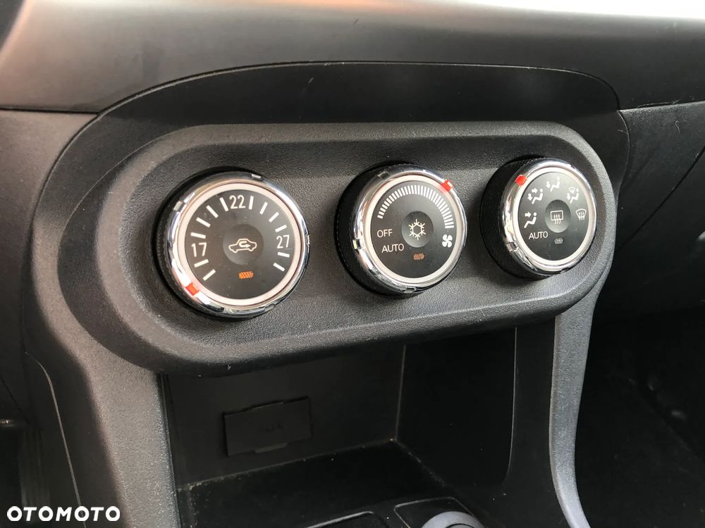 Mitsubishi Lancer 2.0 DI-D Intense - 12