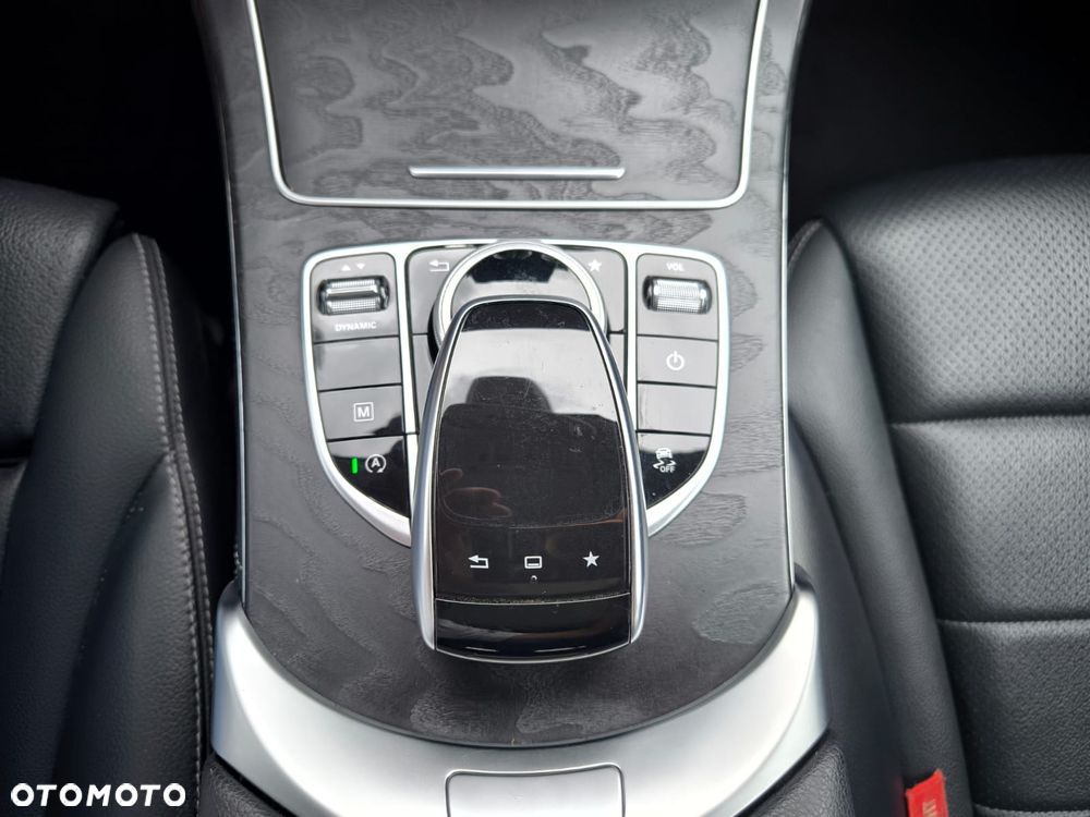 Mercedes-Benz GLC 300 4-Matic - 18