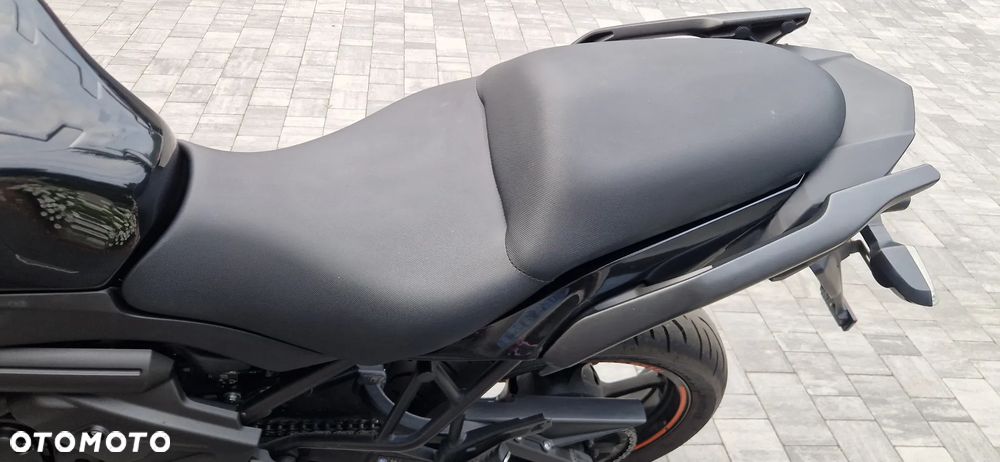 Kawasaki Versys 650 - 9