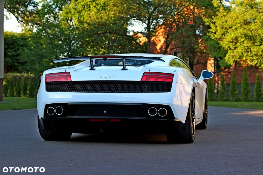 Lamborghini Gallardo - 8