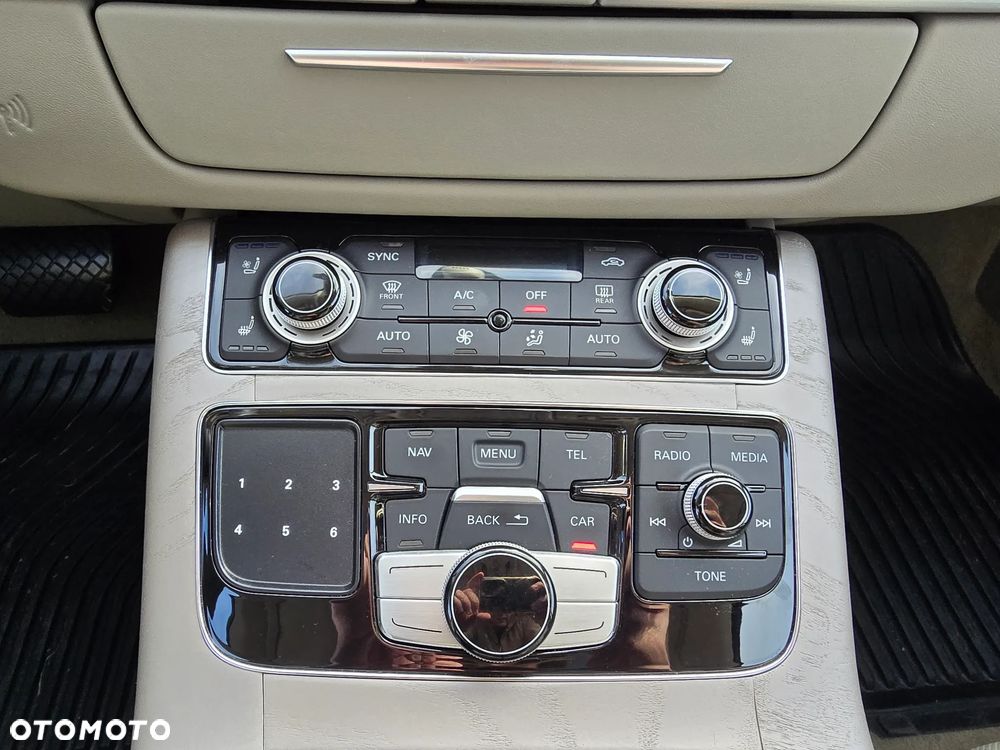 Audi A8 4.2 TDI clean diesel L Quattro - 32