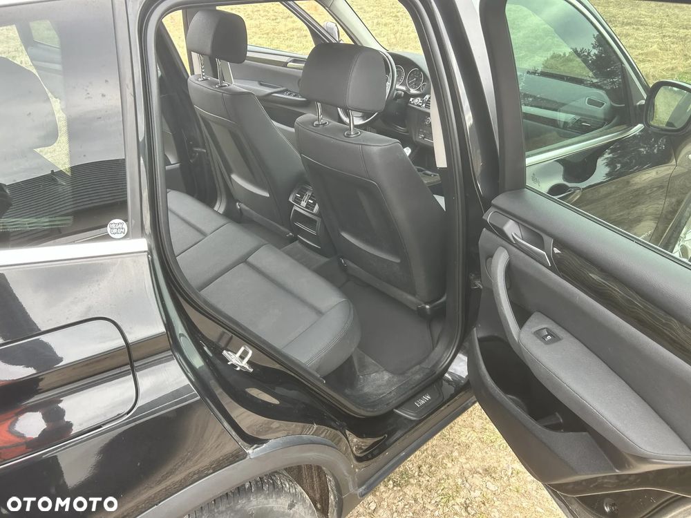 BMW X3 xDrive28i - 10