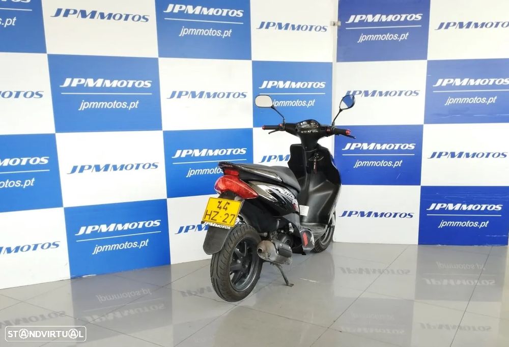 Yamaha Jog R 50 2T - 3