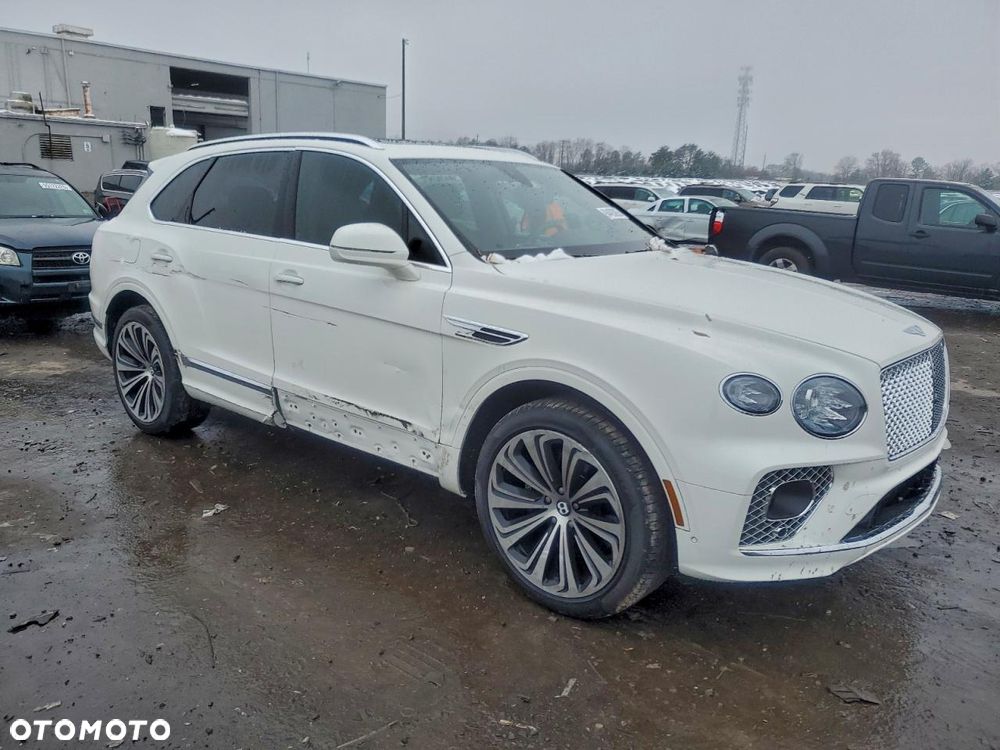 Bentley Bentayga - 1