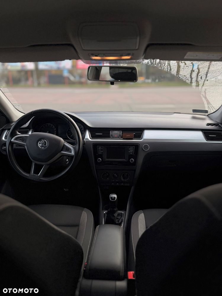 Skoda Rapid 2016 photo 3