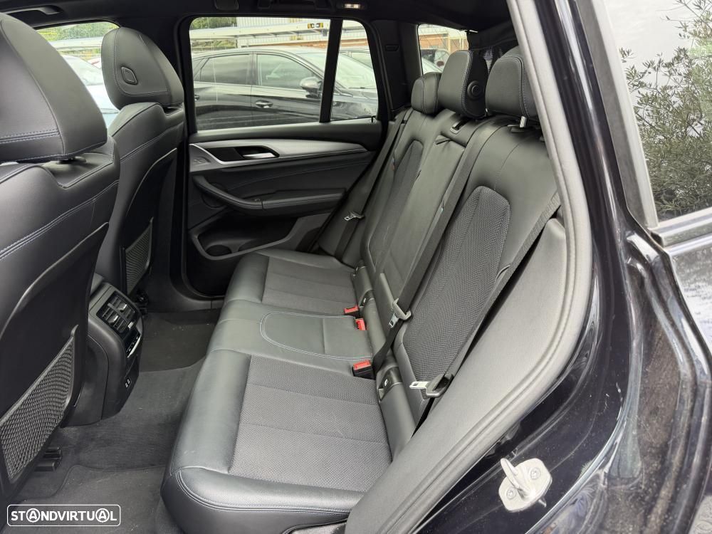 BMW X3 30 e xDrive Pack M - 10