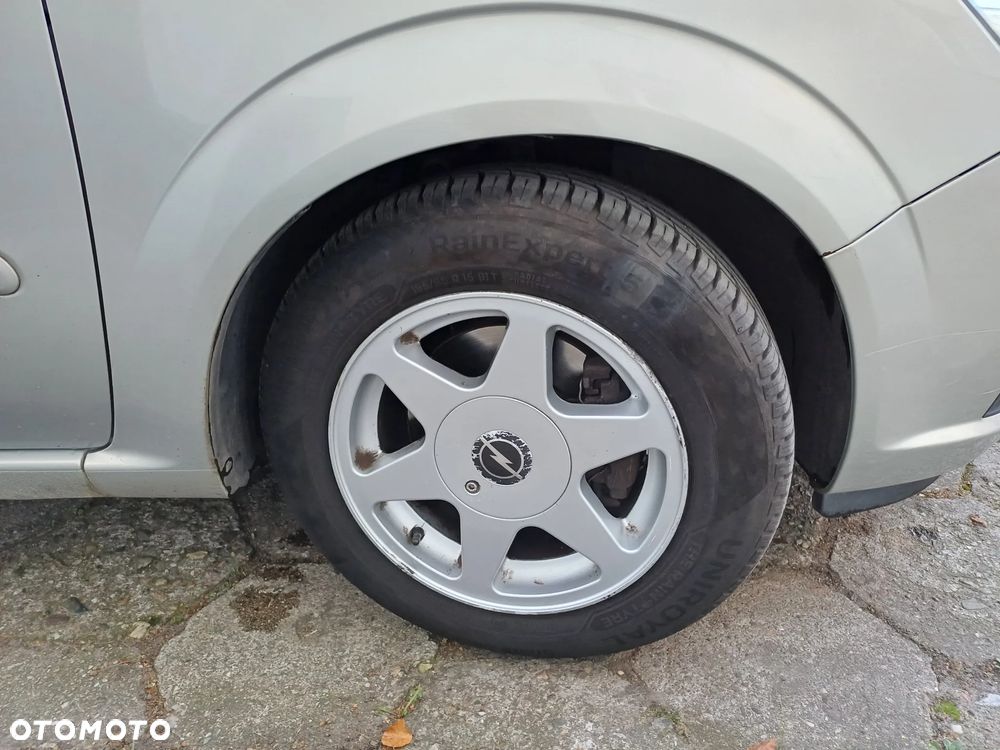 Opel Zafira 1.6 Edition - 3