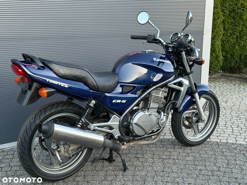 Kawasaki ER - 13