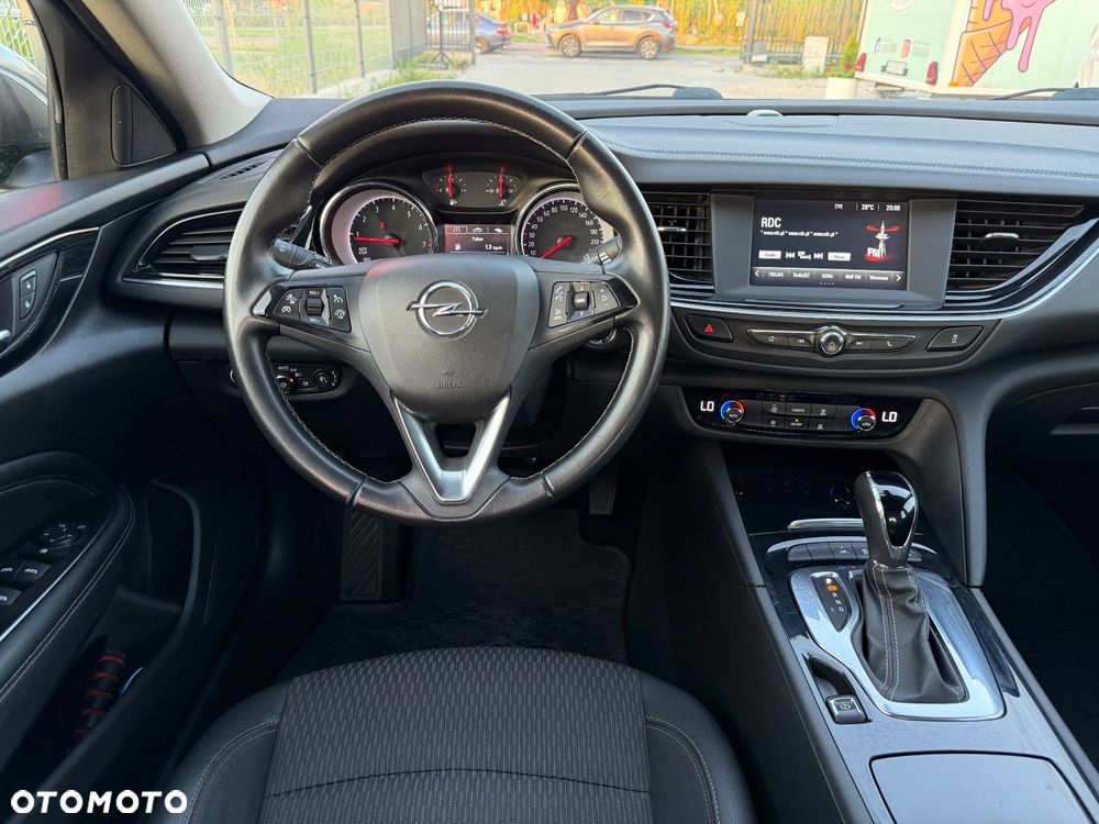 Opel Insignia - 14