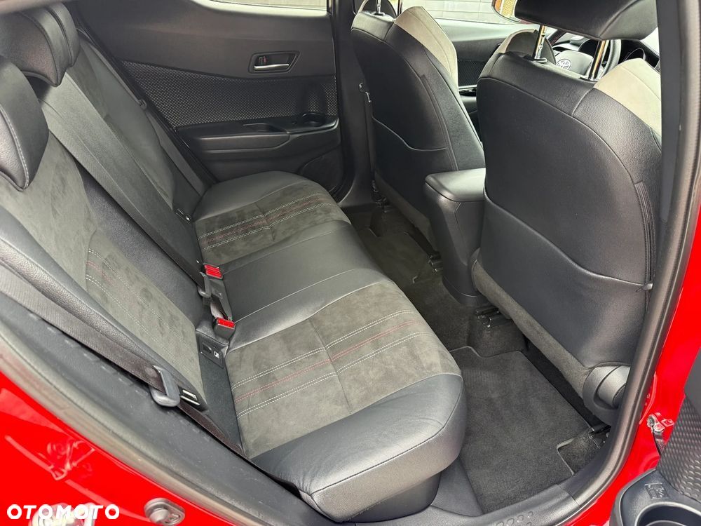 Toyota C-HR 2.0 GR Sport - 39