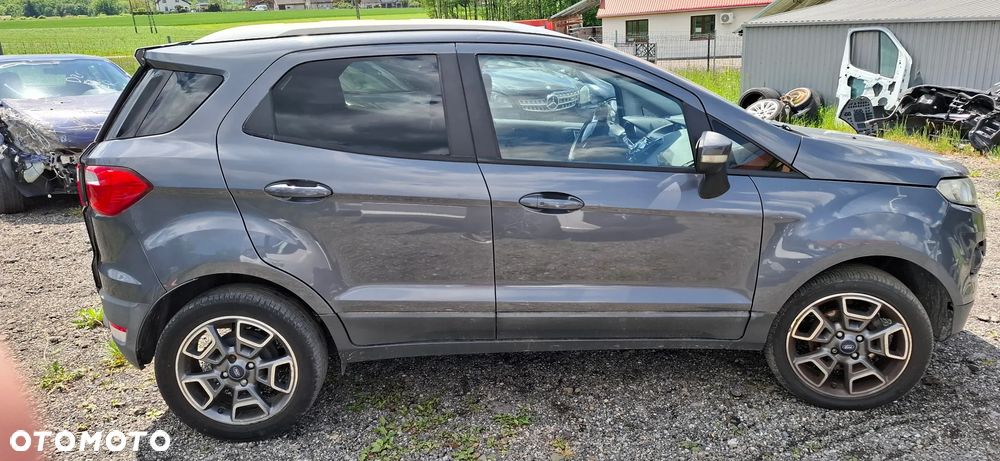 Ford EcoSport - 6