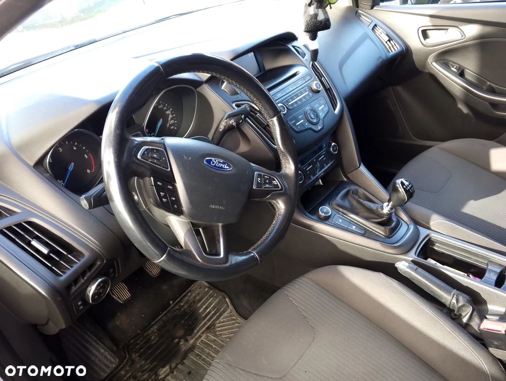 Ford Focus - 5