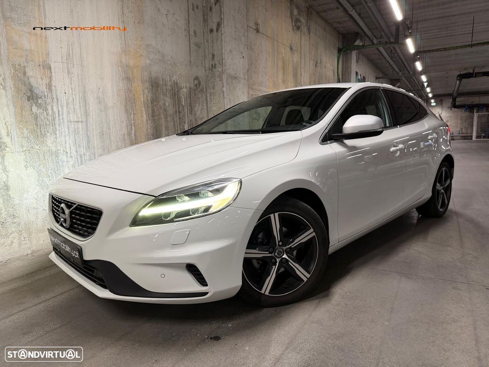 Volvo V40 2.0 D2 R-Design - 3