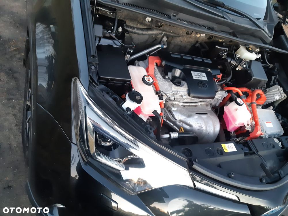 Toyota RAV4 - 16