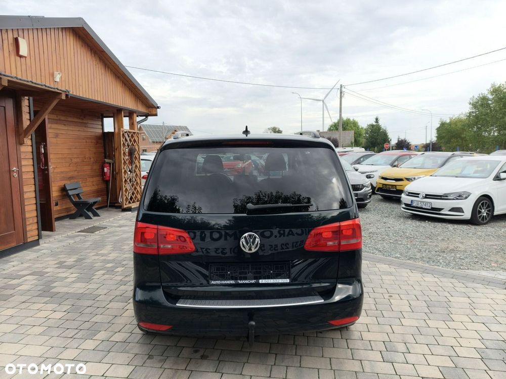 Volkswagen Touran - 5