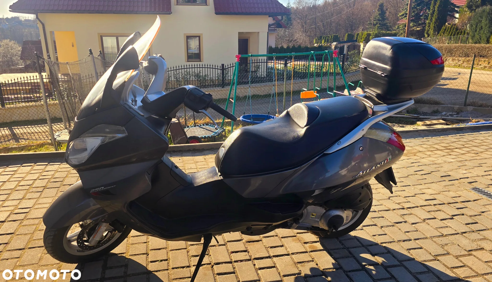 Aprilia Atlantic - 13