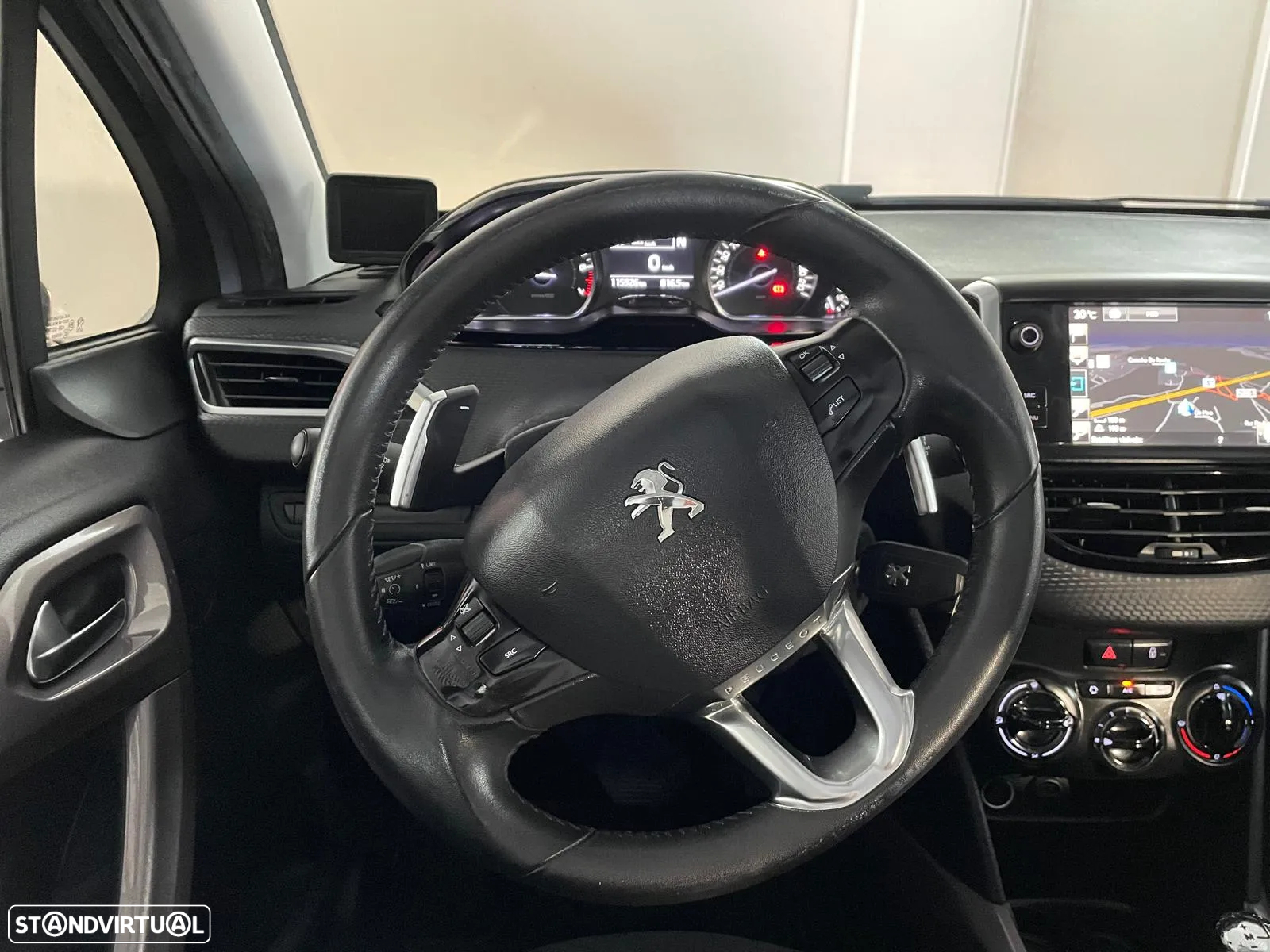 Peugeot 2008 - 7
