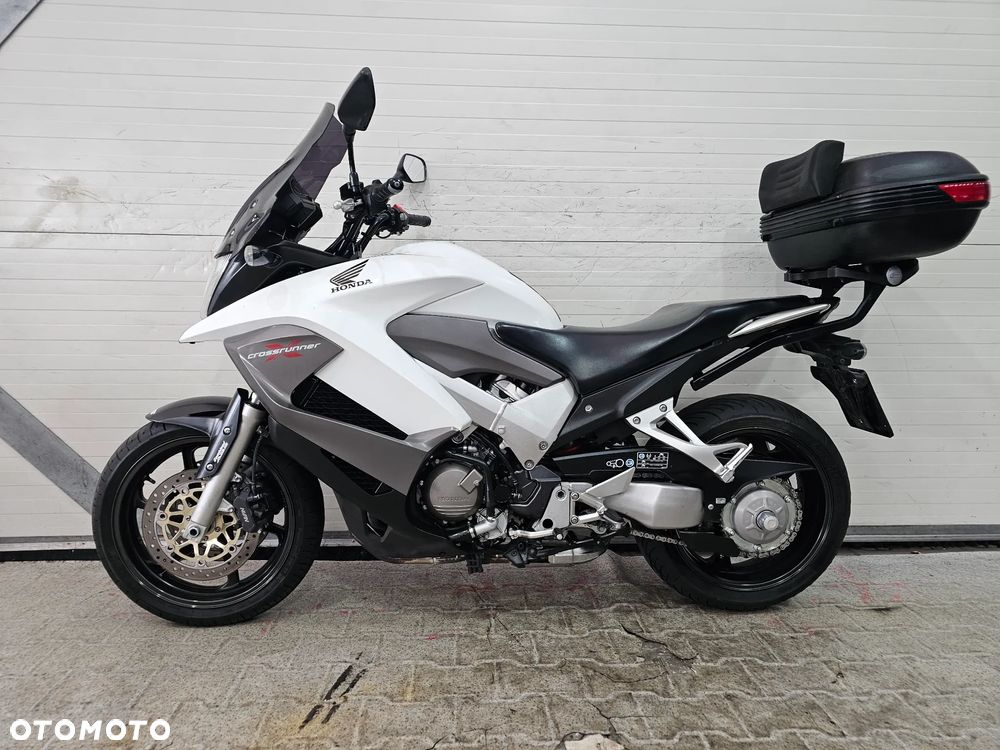 Honda VFR - 2