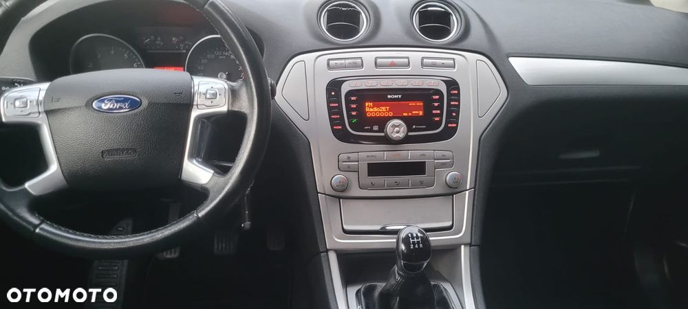 Ford Mondeo - 6