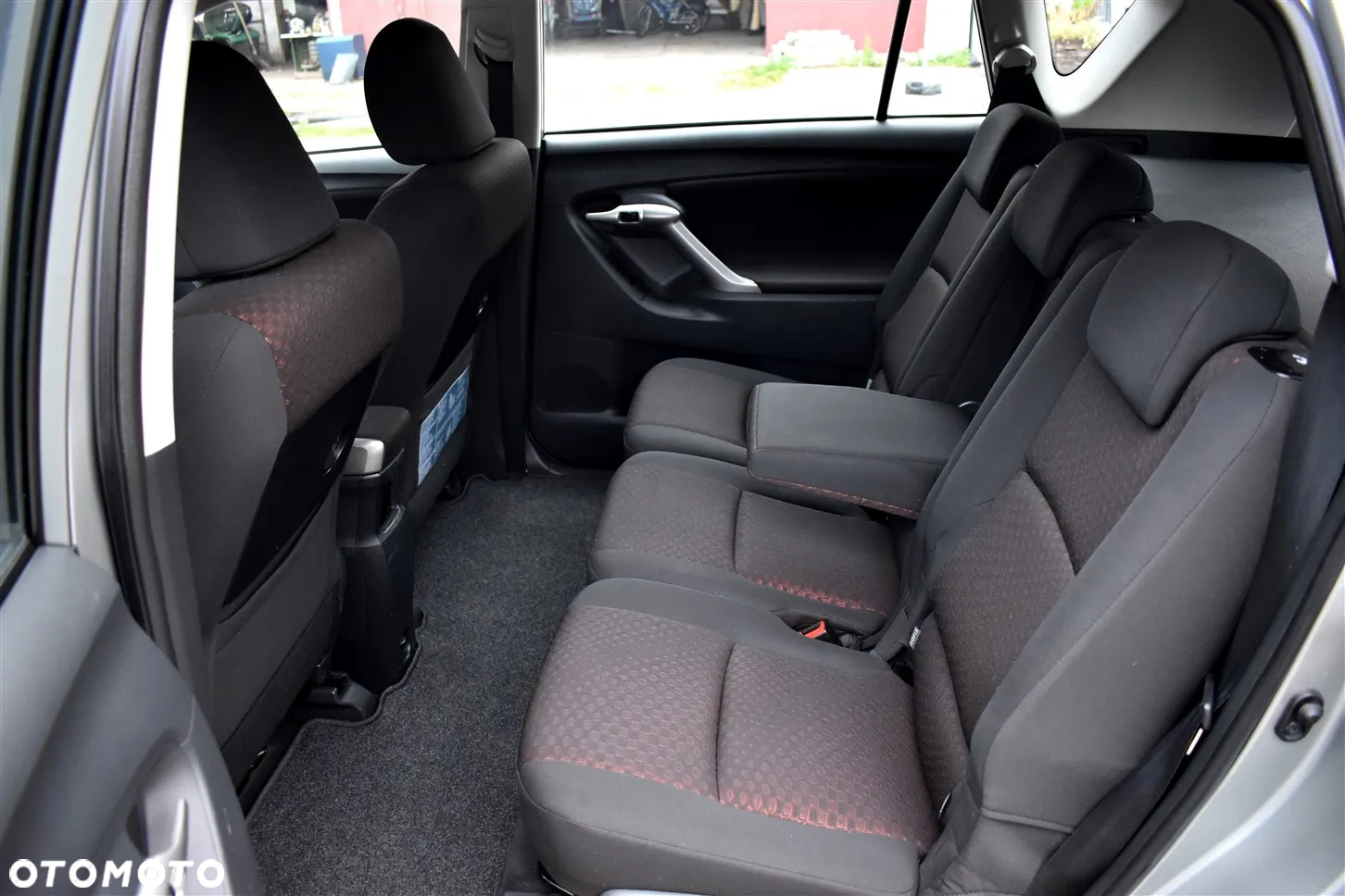 Toyota Verso 1.8 Prestige MS EU6 - 12
